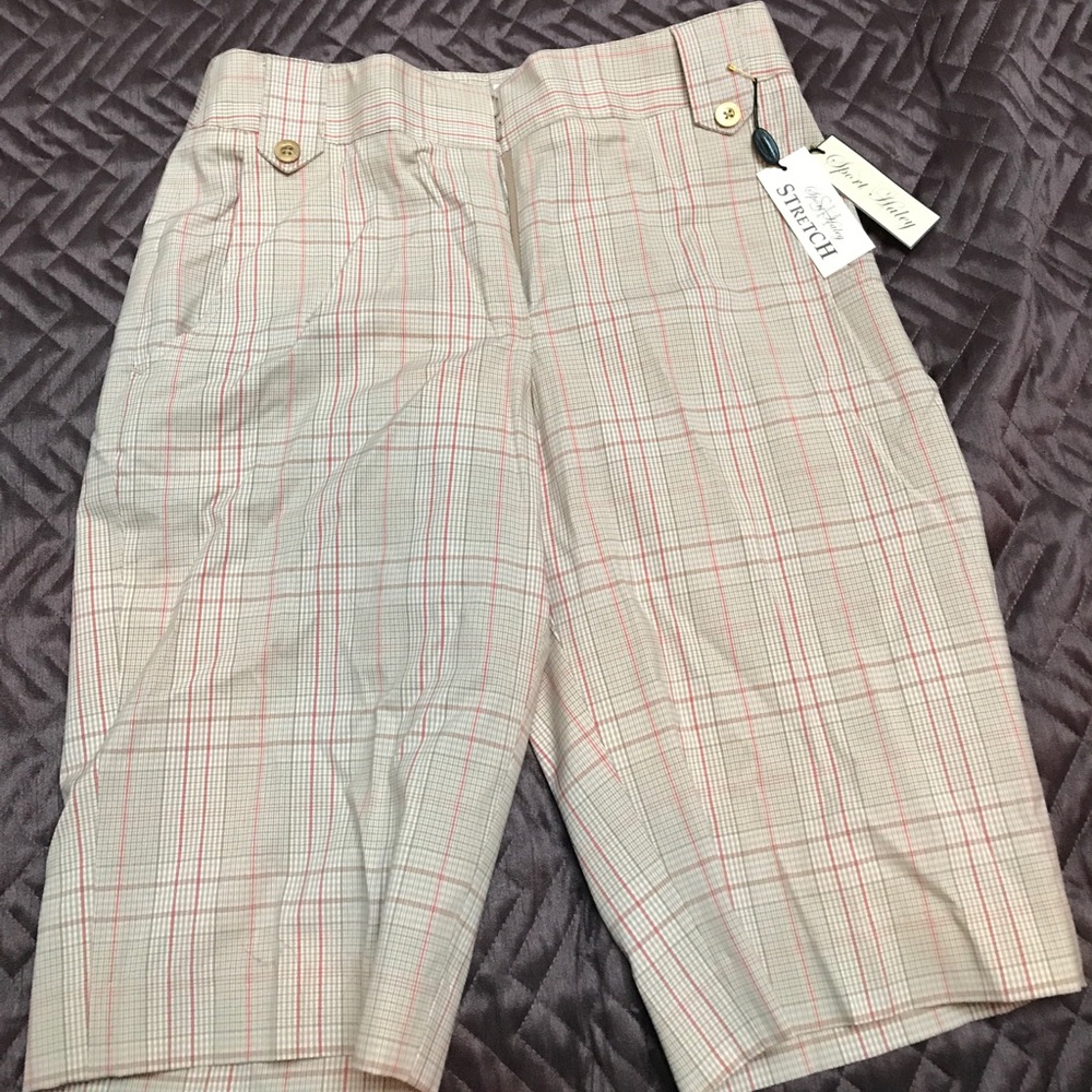 Women’s Shorts - Golf sz 2 new with tag
